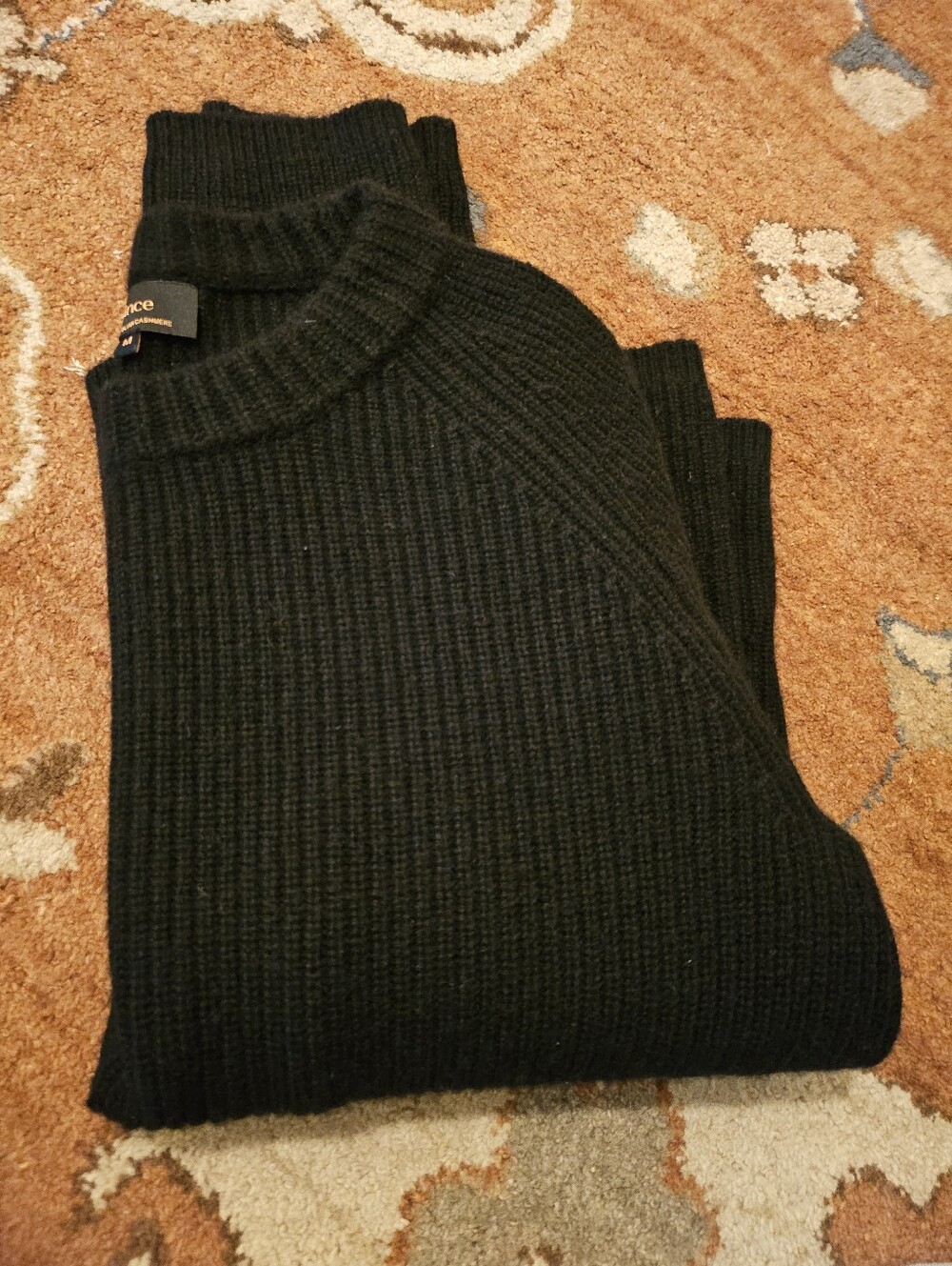 Quince 100% Cashmere Fisherman Crewneck Sweater - Picture 3 of 3